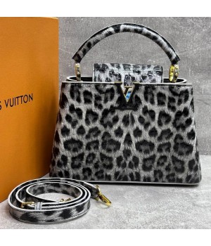 Сумка Louis Vuitton Capucines BB Grey Leopard